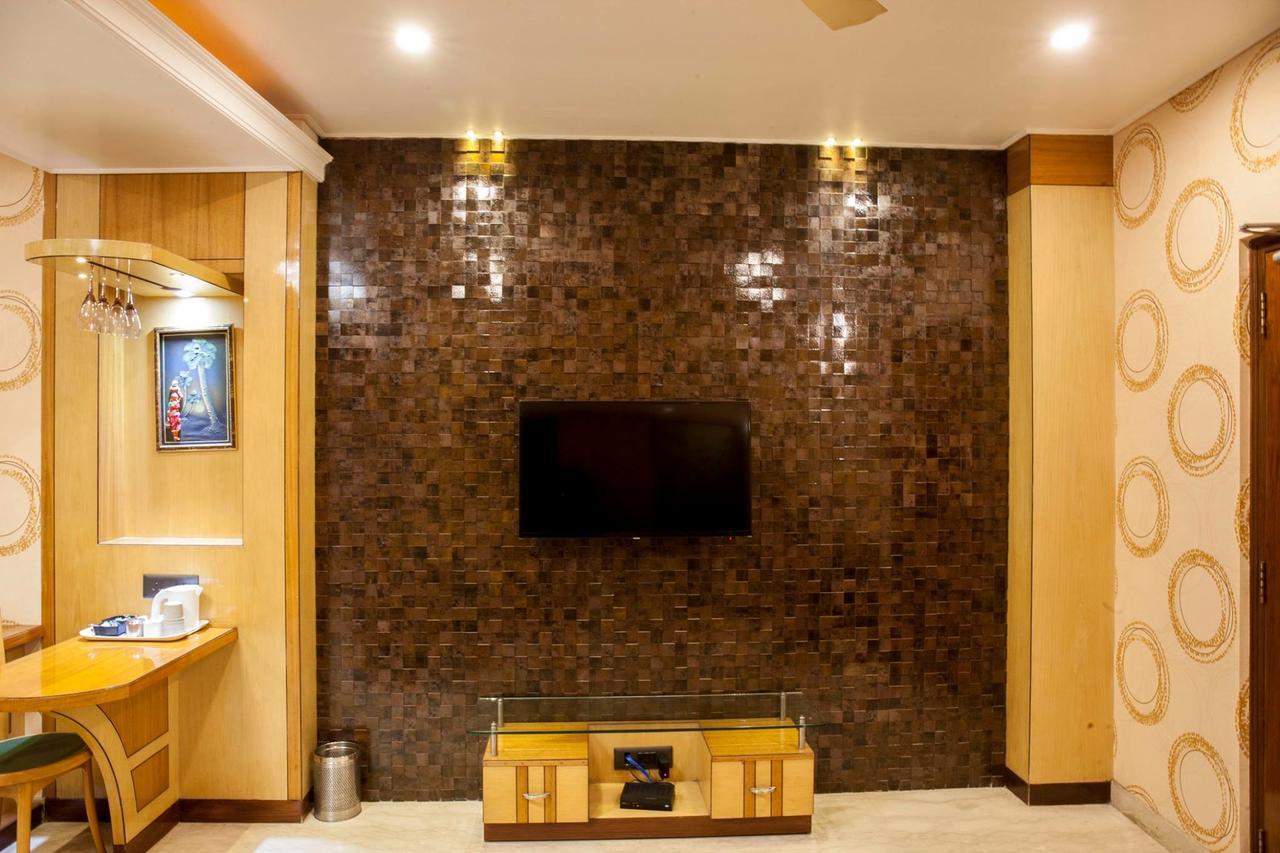Hotel Welcome Palace Agartala Exterior foto